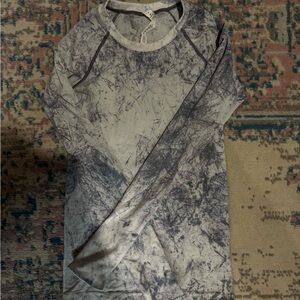 Lululemon Gray Marble-Print Long Sleeve Top